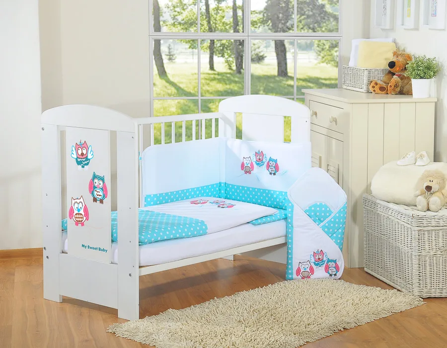 Kūdikių patalynės komplektas 120x90 cm su apsauga lovytei, 3 dalys, turkio spalvos pelėdos su rožiniu ir turkio spalvos siuvinėjimu