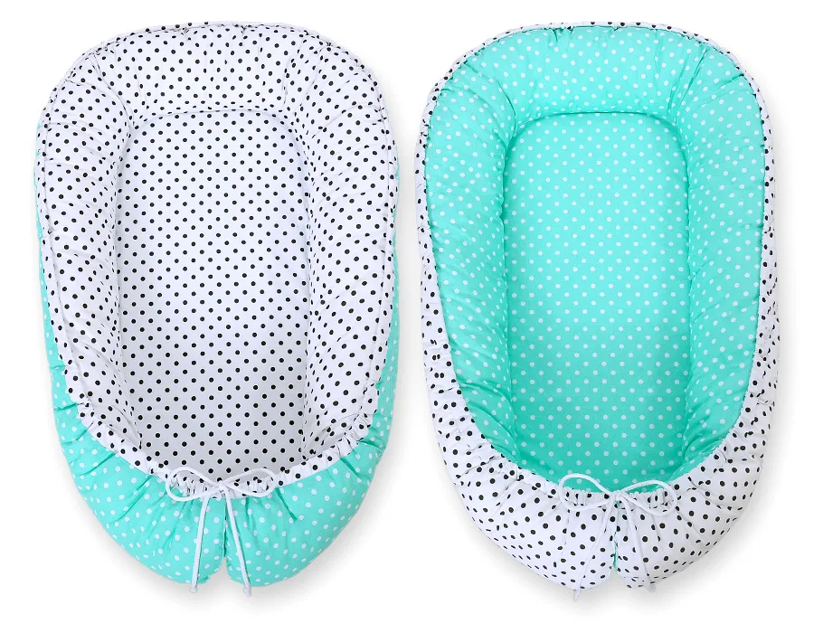 Dvipusis kūdikių kokonas „Premium Cocoon“ naujagimiams „BOBONO“, taškeliai, spalvos: smėlio ir žalia