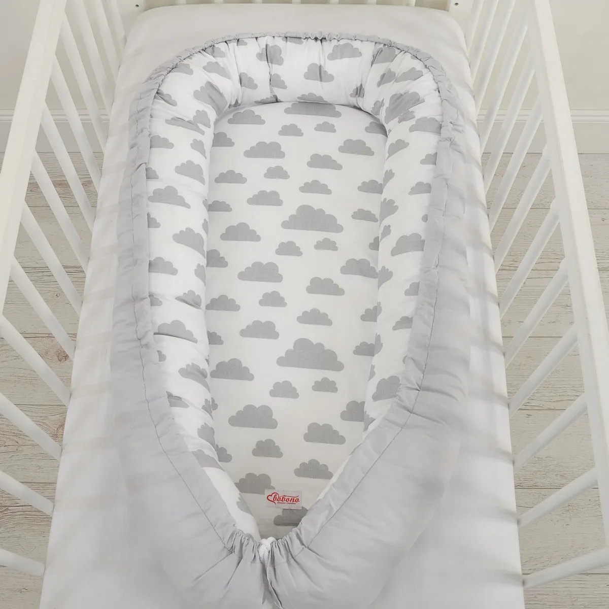 Dvipusis kūdikių kokonas „Premium Cocoon“ naujagimiams „BOBONO“, debesėliai