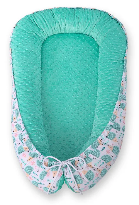 Dvipusis kūdikių kokonas „Premium Cocoon“ naujagimiams „BOBONO“ iš „minky“, ežiukai