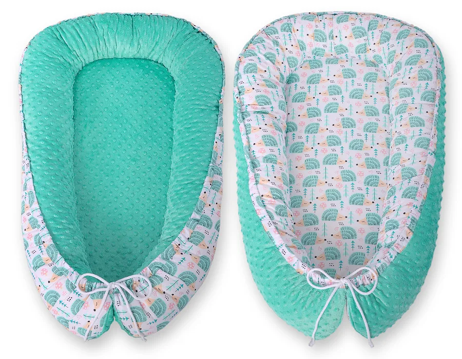 Dvipusis kūdikių kokonas „Premium Cocoon“ naujagimiams „BOBONO“ iš „minky“, ežiukai