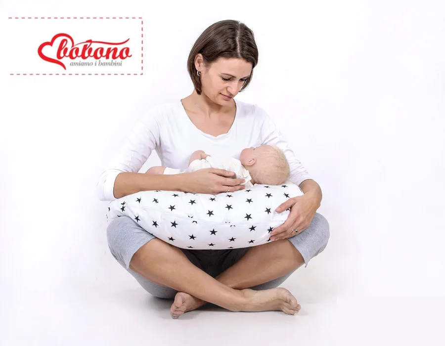 Maitinimo pagalvė „Croissant“ su nuimamu užvalkalu, laisvos rankos maitinant, meškiukai, spalvos: mėlyna, rožinė ir žalia