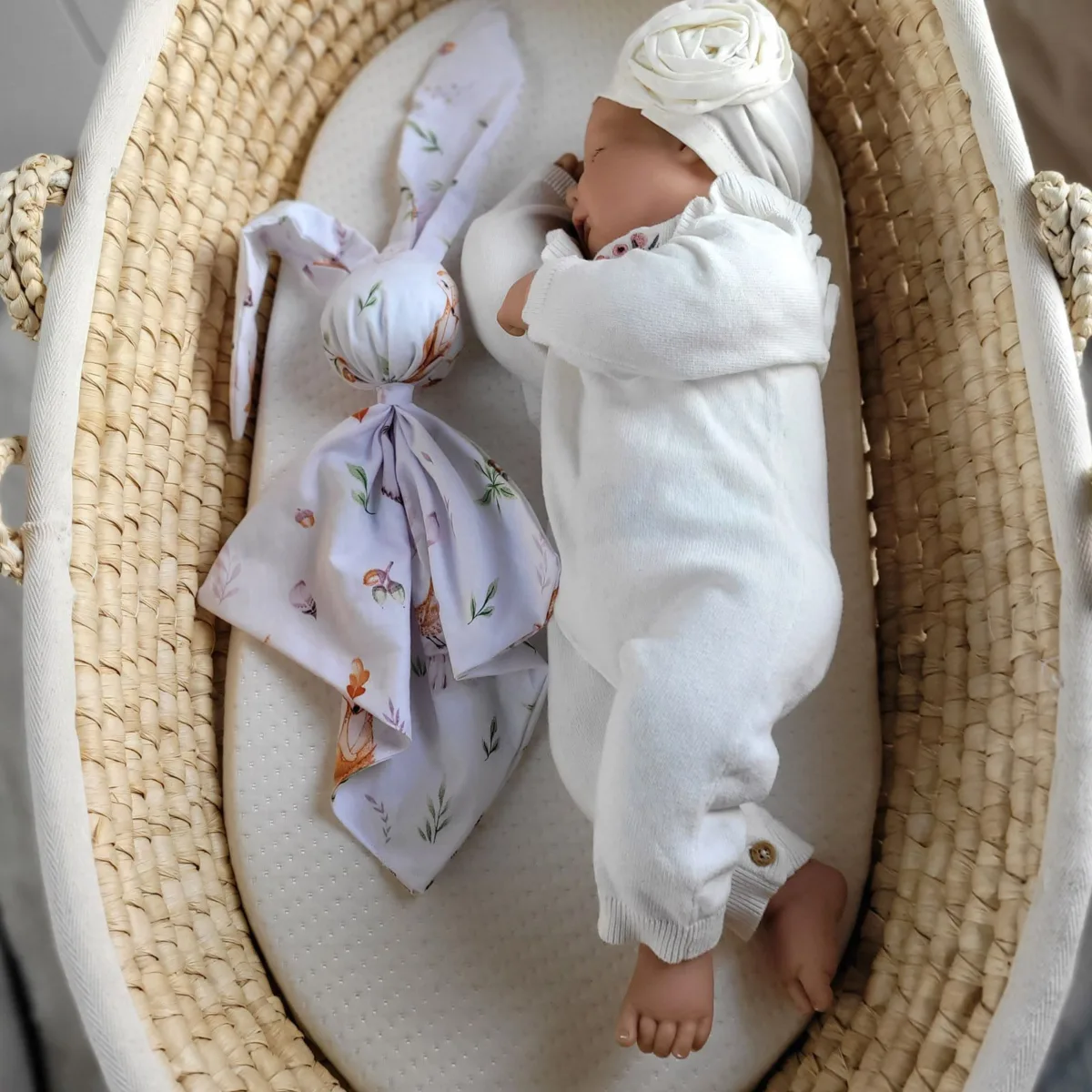 Medvilninis migdukas zuikutis „DOUDOU“, minkštas ir jaukus, gyvūnėliai