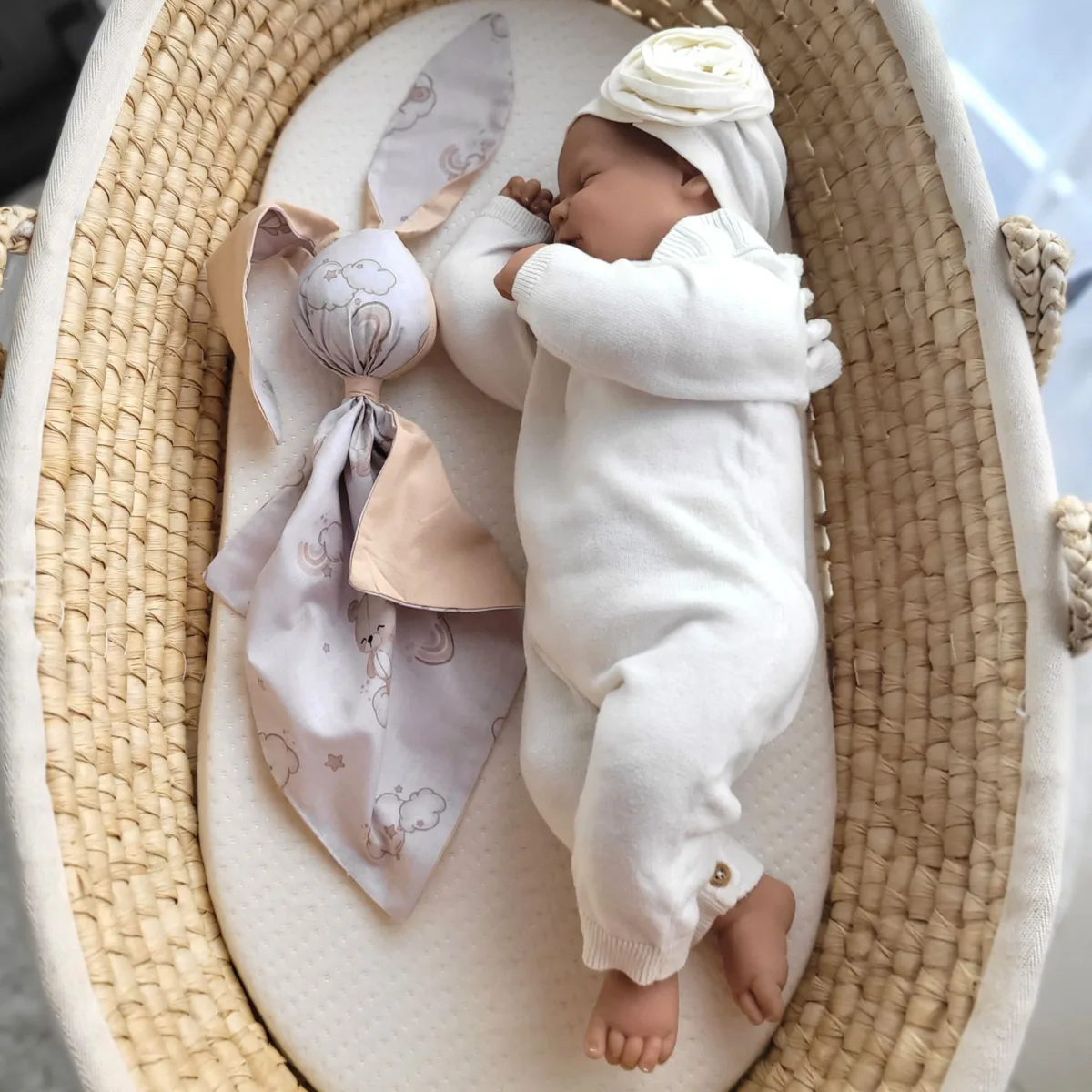 Medvilninis migdukas zuikutis „DOUDOU“, minkštas ir jaukus, meškiukai