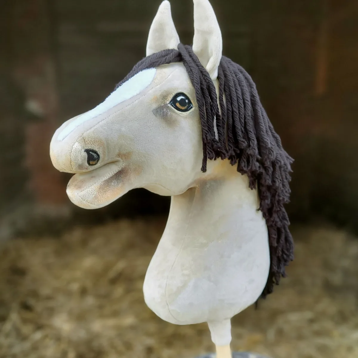Žirgas ant lazdos „Super Hobby Horse Premium“, šviesiai pelėsvas žirgas A3