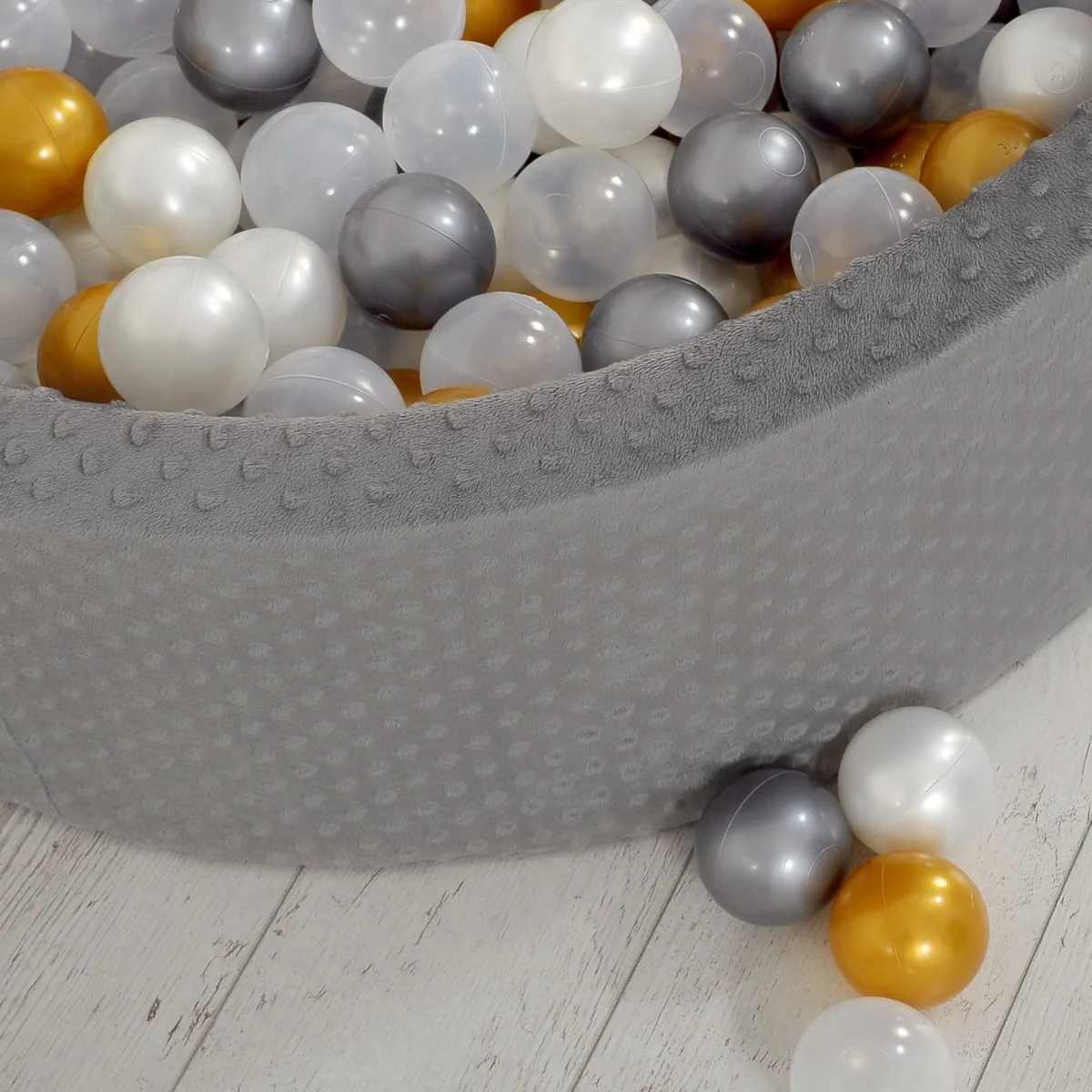 Plastikiniai kamuoliukai sausam baseinui, 50 vnt., spalvos: oranžinė, pilka ir rožinė