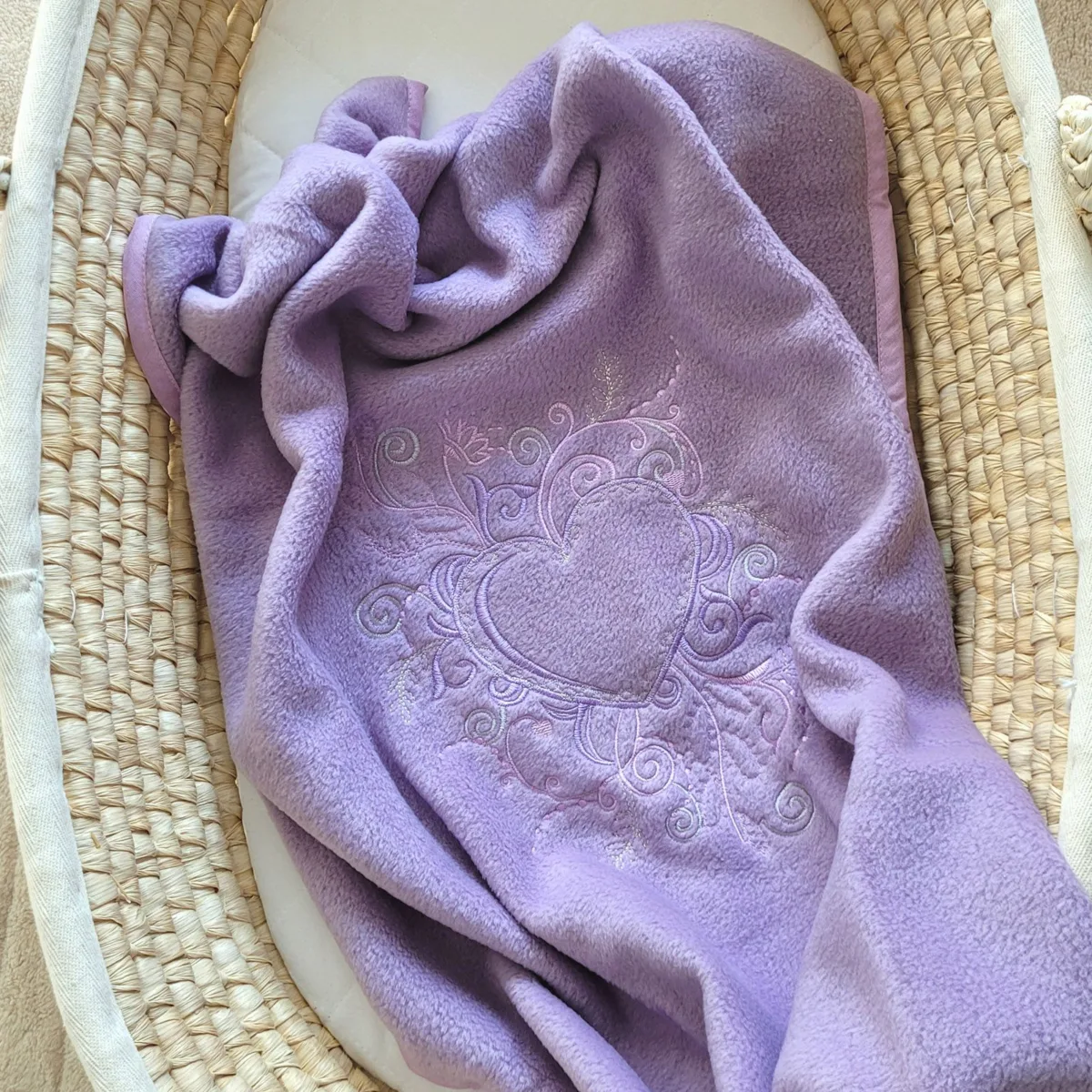 Flisinis pledas kūdikiams, spalvos: violetinė ir žalia