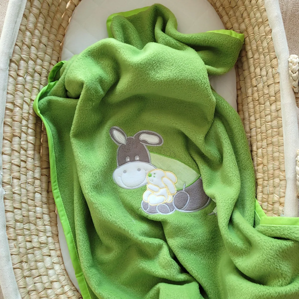 Flisinis pledas kūdikiams, spalvos: violetinė ir žalia