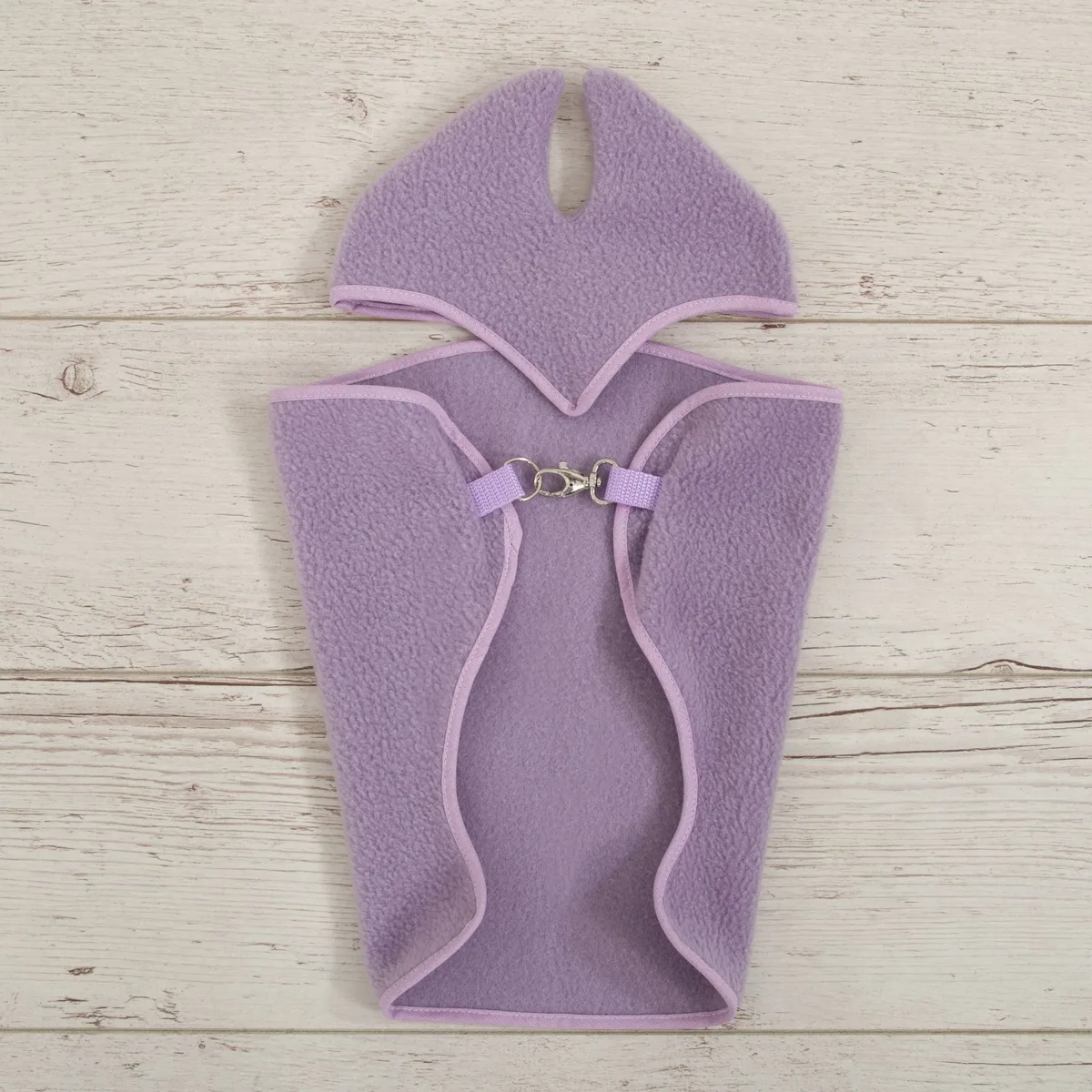 Rinkinys „Hobby Horse“ žirgui A3: flisinis apklotas ir ausinės, spalvos: smėlio, violetinė ir žalia
