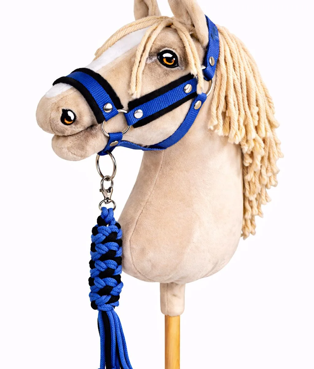 Rinkinys „Hobby Horse“ žirgui: apynasris A3 su juodu kailiuku ir virvinis pavadis, spalvos: mėlyna ir oranžinė