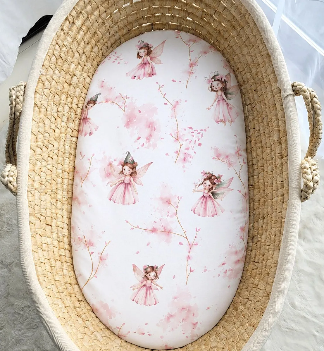 Medvilninė paklodė vežimėlio ar Mozės krepšelio čiužiniui 75x35 cm, gėlės