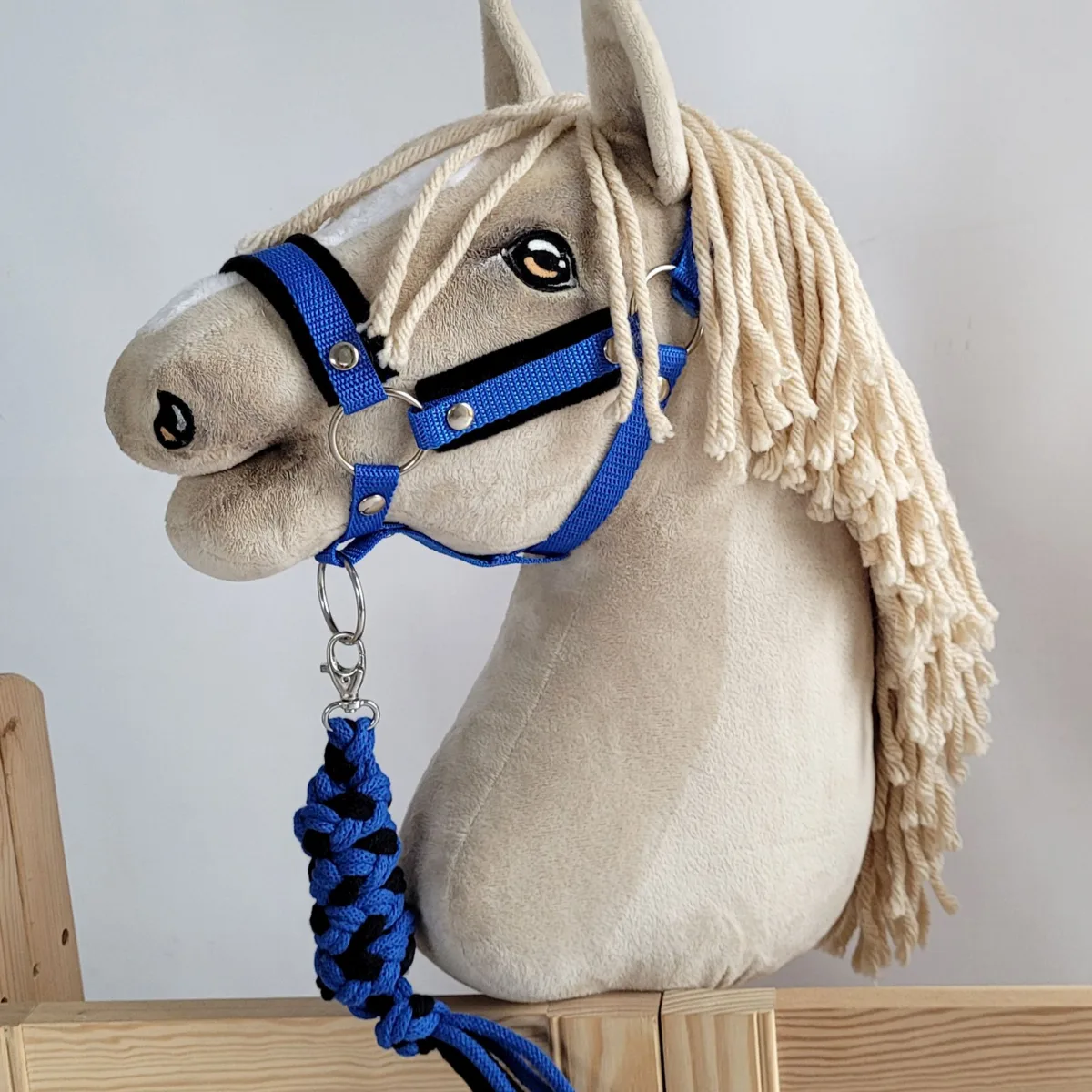 Pavadis „Hobby Horse“ žirgui iš dvigubos virvės, spalva: mėlyna, juoda ir šviesiai mėlyna