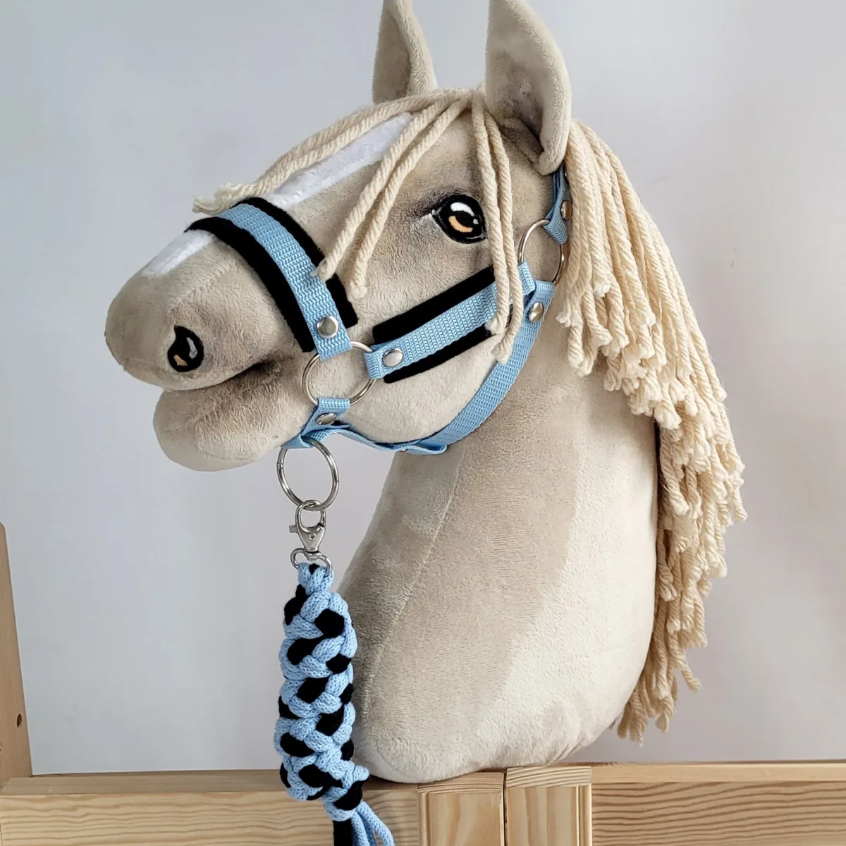 Pavadis „Hobby Horse“ žirgui iš dvigubos virvės, spalva: mėlyna, juoda ir šviesiai mėlyna