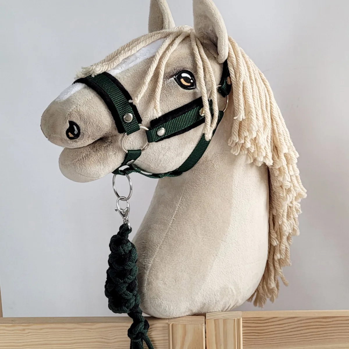 Pavadis „Hobby Horse“ žirgui iš dvigubos virvės, spalva: žalia, juoda ir žalia