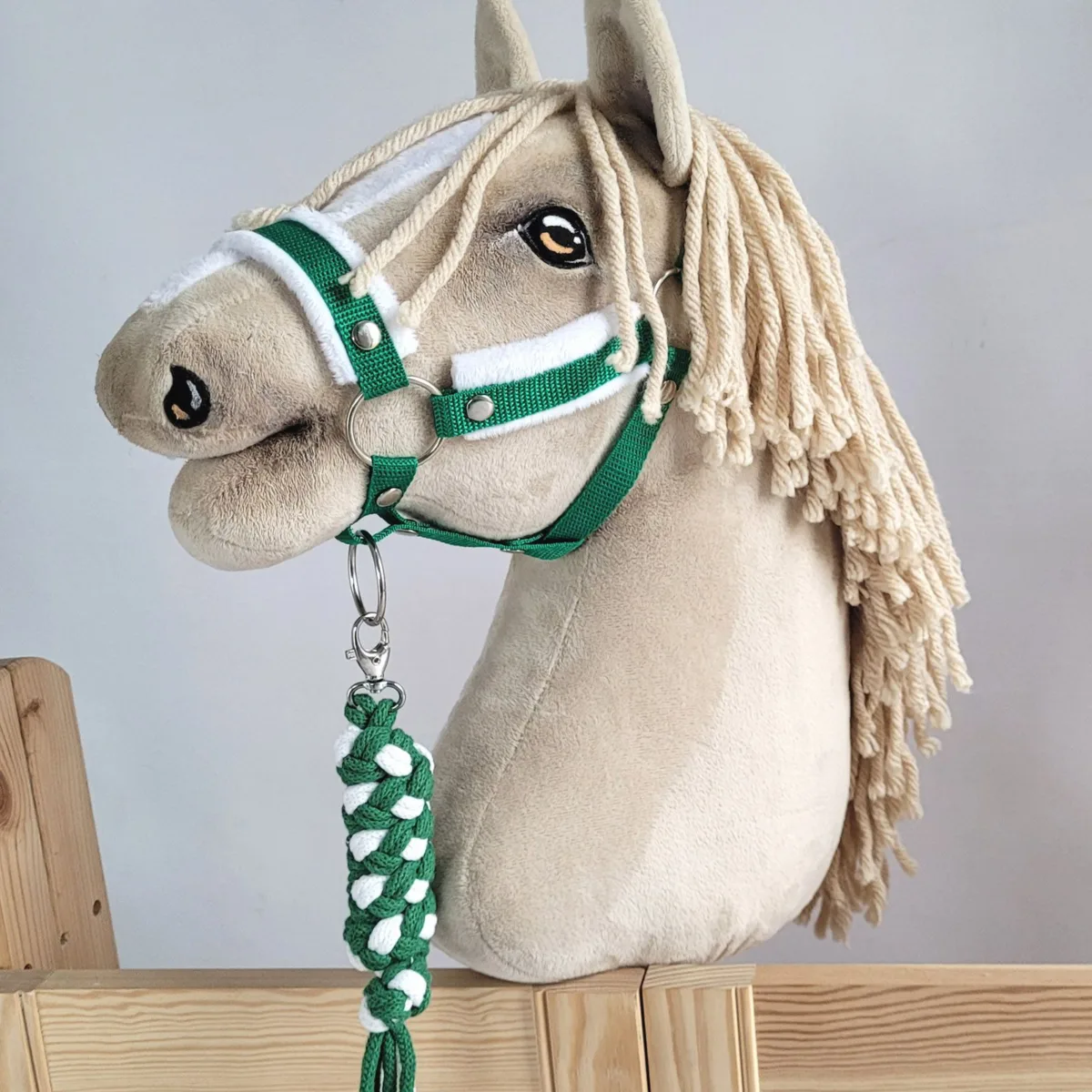 Pavadis „Hobby Horse“ žirgui iš dvigubos virvės, spalva: žalia, juoda ir žalia