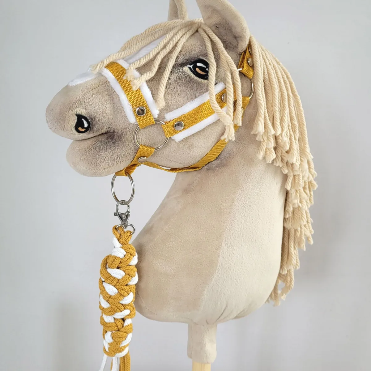 Pavadis „Hobby Horse“ žirgui iš dvigubos virvės, spalvos: geltona ir juoda