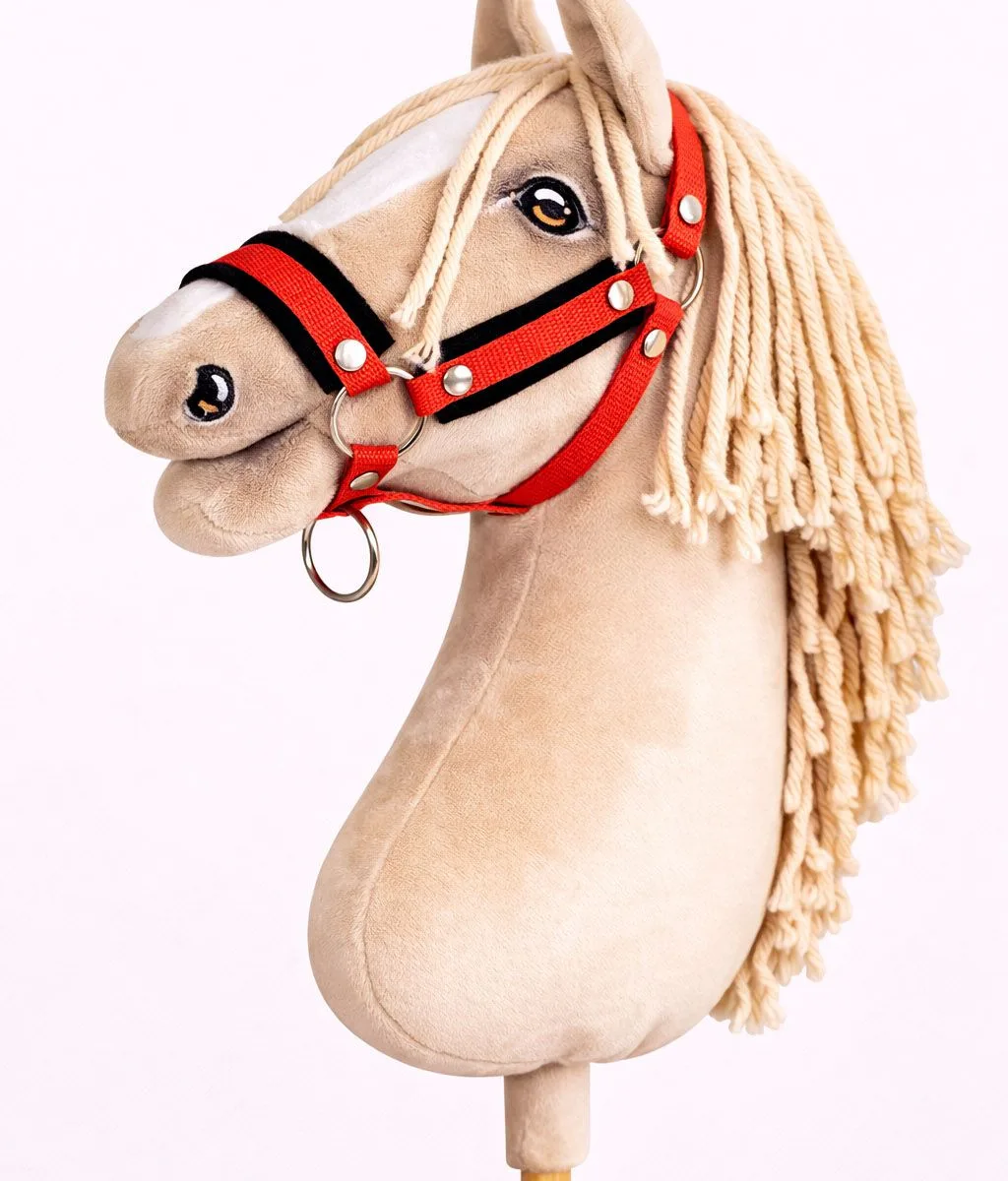 Reguliuojamas apynasris „Hobby Horse“ žirgui A3, raudona su juodu kailiuku